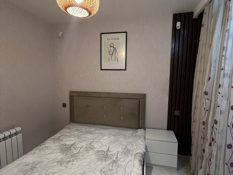 2 otaqlı köhnə tikili - Bayıl q. - 40 m²