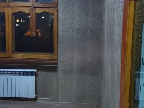 3 otaqlı köhnə tikili - Həzi Aslanov q. - 65 m²