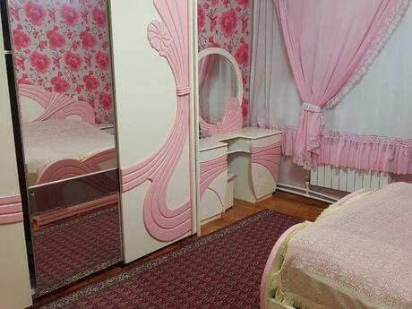5 otaqlı həyət evi/bağ evi - Nəsimi m. - 170 m²