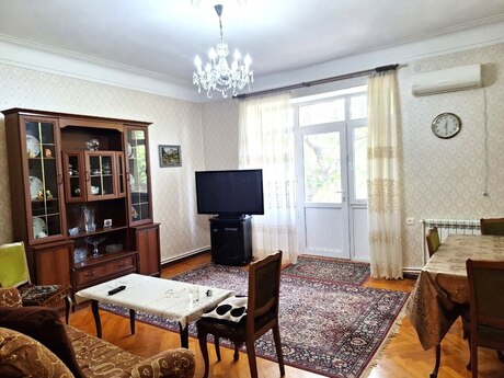 4 otaqlı köhnə tikili - Nəsimi r. - 120 m²