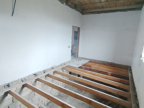 4 otaqlı həyət evi/bağ evi - Mərdəkan q. - 146 m²
