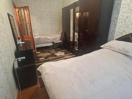 2 otaqlı köhnə tikili - Nəsimi m. - 45 m²