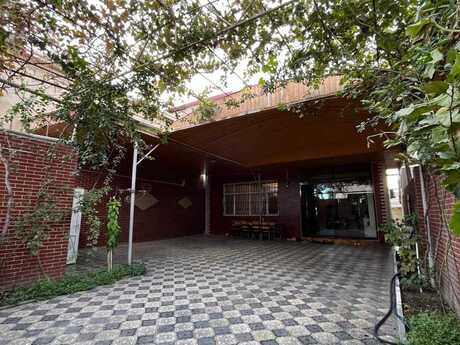 5 otaqlı həyət evi/bağ evi - Binəqədi r. - 265 m²