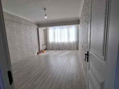 2 otaqlı köhnə tikili - Elmlər Akademiyası m. - 65 m²