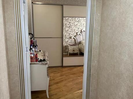 3 otaqlı yeni tikili - Bakıxanov q. - 106 m²