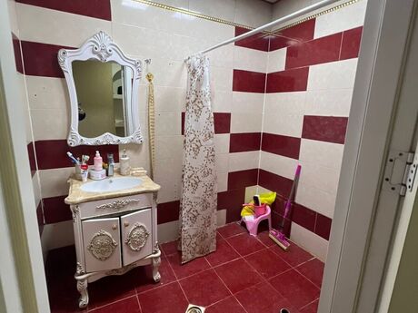 3 otaqlı yeni tikili - Bakıxanov q. - 106 m²