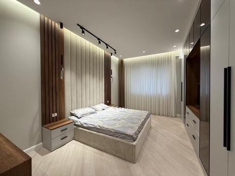 2 otaqlı yeni tikili - Ağ şəhər q. - 77 m²