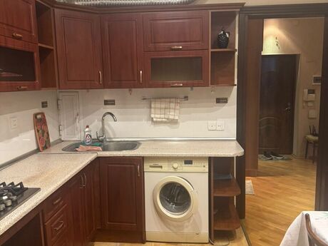 1 otaqlı yeni tikili - Memar Əcəmi m. - 60 m²
