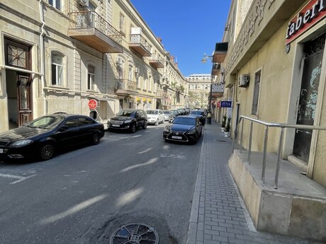 2 otaqlı ofis - İçəri Şəhər m. - 60 m²