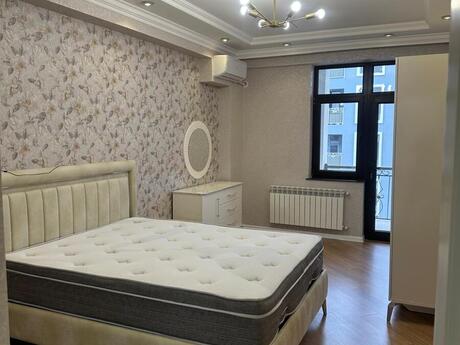 3 otaqlı yeni tikili - 28 May m. - 150 m²