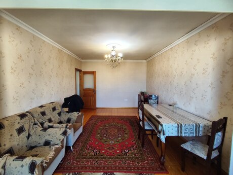3 otaqlı köhnə tikili - Bakıxanov q. - 84 m²