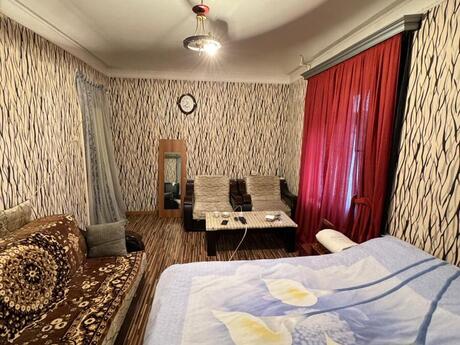 1 otaqlı köhnə tikili - Azadlıq Prospekti m. - 40 m²