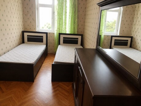 2 otaqlı köhnə tikili - Memar Əcəmi m. - 50 m²