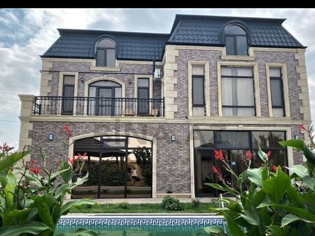 6 otaqlı həyət evi/bağ evi - Görədil q. - 360 m²