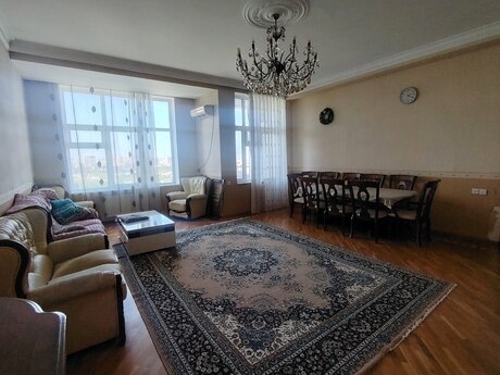 3 otaqlı yeni tikili - Gənclik m. - 130 m²