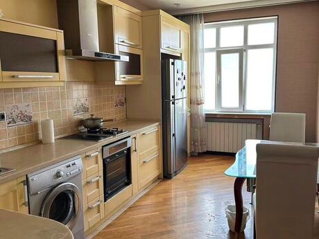 3 otaqlı yeni tikili - 20 Yanvar m. - 145 m²