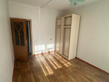 2 otaqlı köhnə tikili - Suraxanı r. - 52 m²