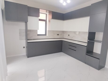 4 otaqlı həyət evi/bağ evi - Mərdəkan q. - 108.5 m²