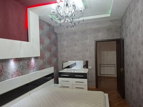 2 otaqlı yeni tikili - Neftçilər m. - 90 m²