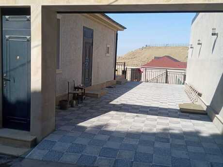 4 otaqlı həyət evi/bağ evi - Badamdar q. - 219 m²