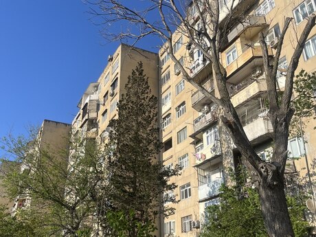 3 otaqlı köhnə tikili - Əhmədli q. - 85 m²