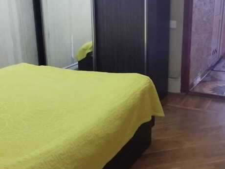 2 otaqlı köhnə tikili - Hövsan q. - 64 m²