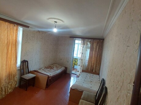 1 otaqlı köhnə tikili - Qara Qarayev m. - 45 m²