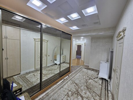 Elan №6130680 - Bakı, Şah İsmayıl Xətai m., 2 otaqlı, 90 m², 14/16 mərtəbə
