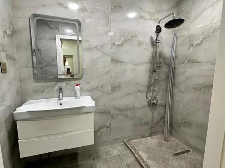 3 otaqlı yeni tikili - İnşaatçılar m. - 94 m²