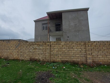 6 otaqlı həyət evi/bağ evi - Sumqayıt - 220 m²