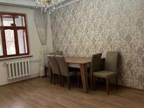 2 otaqlı köhnə tikili - 7-ci mikrorayon q. - 55 m²