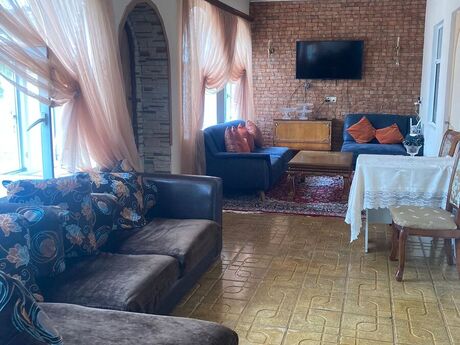 3 otaqlı həyət evi/bağ evi - Şüvəlan q. - 130 m²