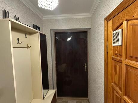 2 otaqlı köhnə tikili - İnşaatçılar m. - 55 m²