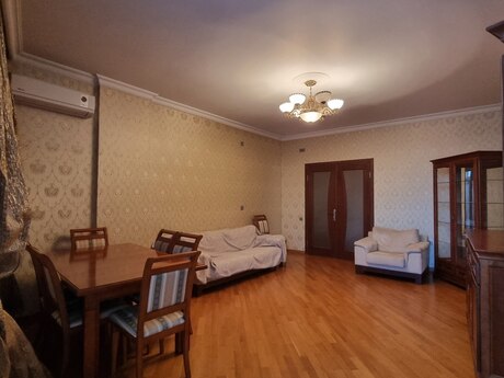 3 otaqlı yeni tikili - Əhmədli m. - 140 m²