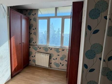 3 otaqlı köhnə tikili - 20 Yanvar m. - 140 m²
