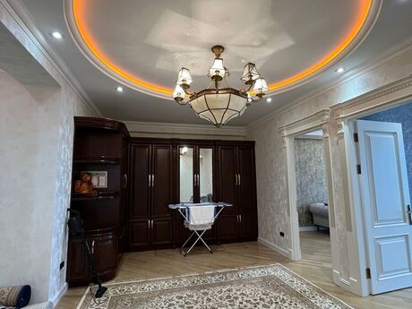 5 otaqlı yeni tikili - Gənclik m. - 210 m²
