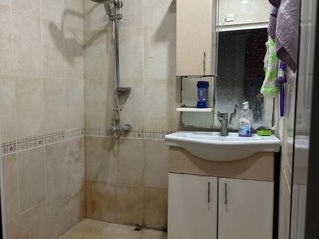 3 otaqlı köhnə tikili - Badamdar q. - 75 m²
