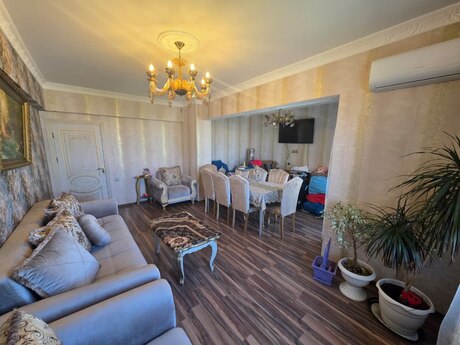 3 otaqlı yeni tikili - İnşaatçılar m. - 110 m²