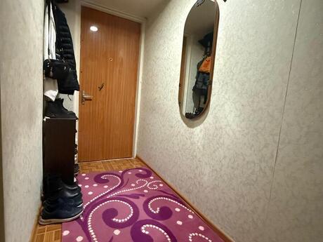 3 otaqlı köhnə tikili - Azadlıq Prospekti m. - 77 m²