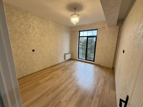 2 otaqlı yeni tikili - Bakıxanov q. - 61 m²