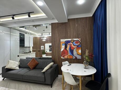 3 otaqlı yeni tikili - 28 May m. - 100 m²