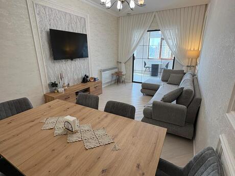 3 otaqlı yeni tikili - İnşaatçılar m. - 95 m²