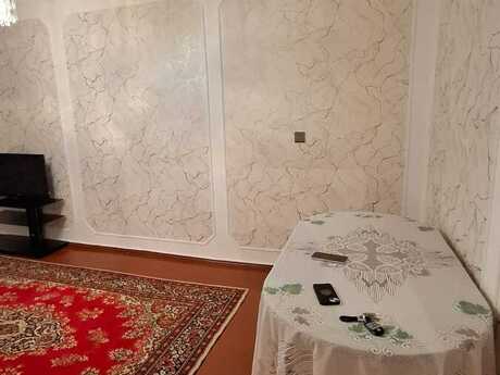 3 otaqlı köhnə tikili - Əhmədli q. - 100 m²