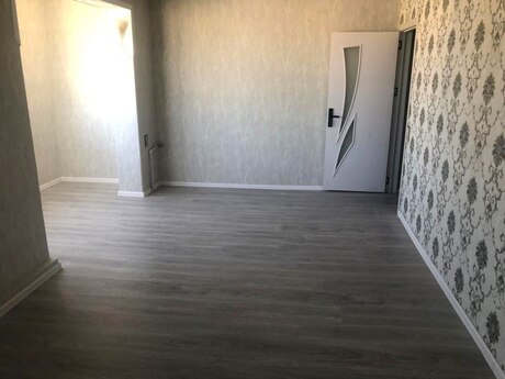 2 otaqlı köhnə tikili - Binəqədi r. - 48 m²
