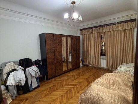 3 otaqlı köhnə tikili - Xalqlar Dostluğu m. - 75 m²