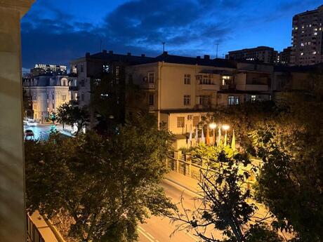 3 otaqlı köhnə tikili - Nizami m. - 80 m²