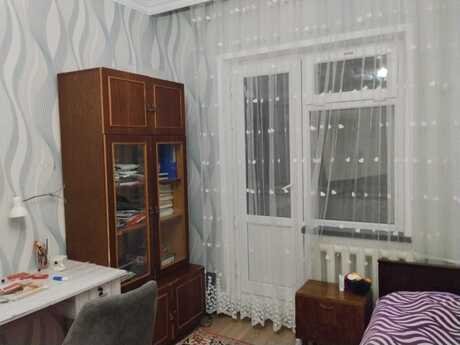 3 otaqlı köhnə tikili - Xalqlar Dostluğu m. - 90 m²