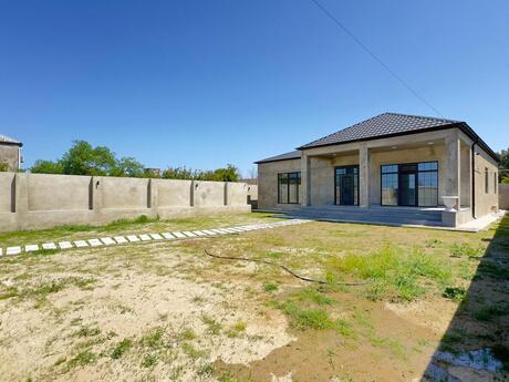5 otaqlı həyət evi/bağ evi - Şağan q. - 230 m²