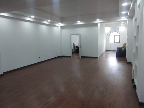 3 otaqlı ofis - Şah İsmayıl Xətai m. - 125 m²