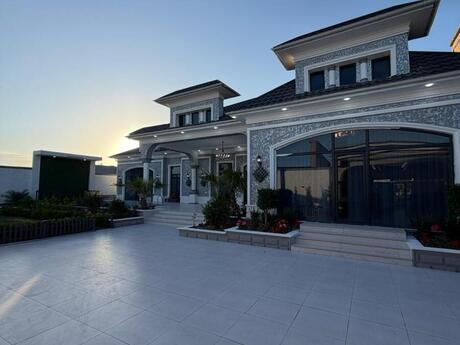 5 otaqlı həyət evi/bağ evi - Mərdəkan q. - 265 m²
